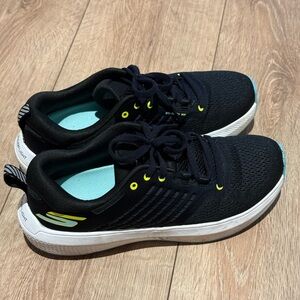 Skechers GOrun Arch Fit Balance 3